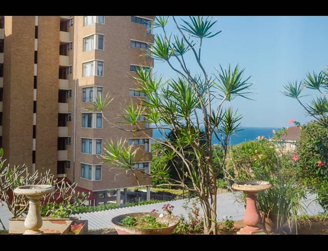 2 BEDROOM APARTMENT FOR SALE IN SCOTTBURGH CENTRAL